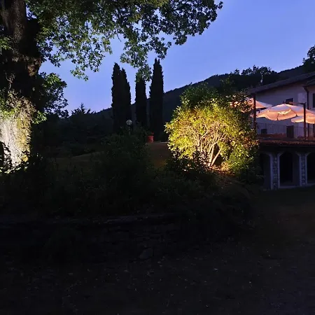 Agriturismo Il Palazzo Di Barbara & Mimmo *